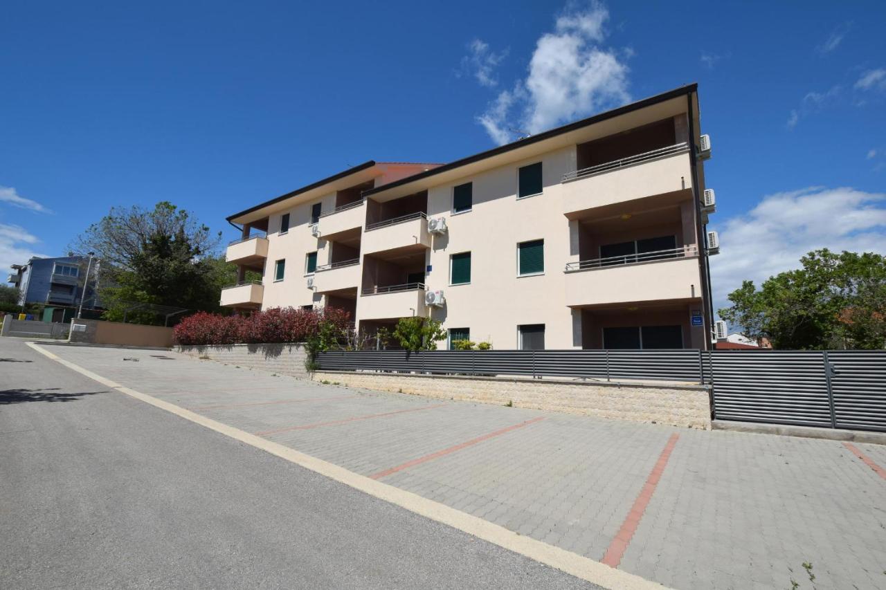 Apartamento Medna *